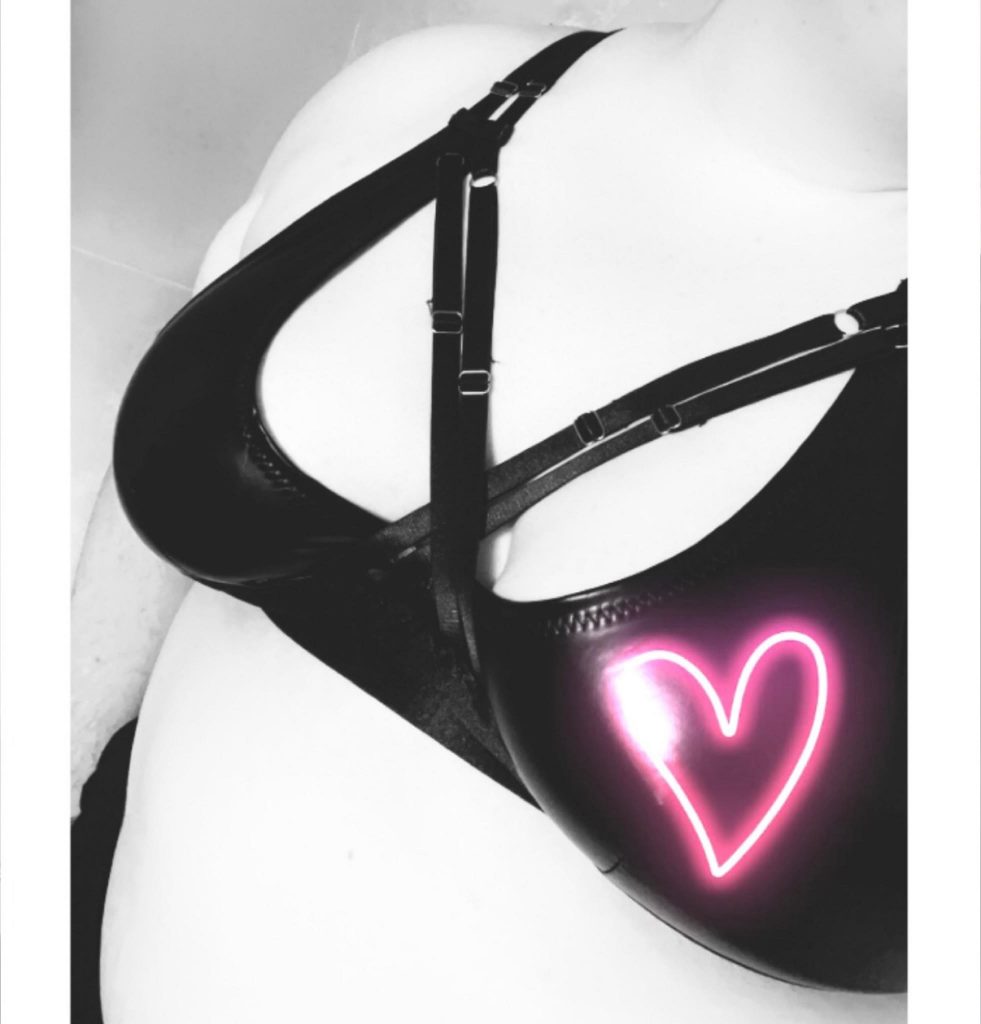 Acadia Ivy glowing pink heart