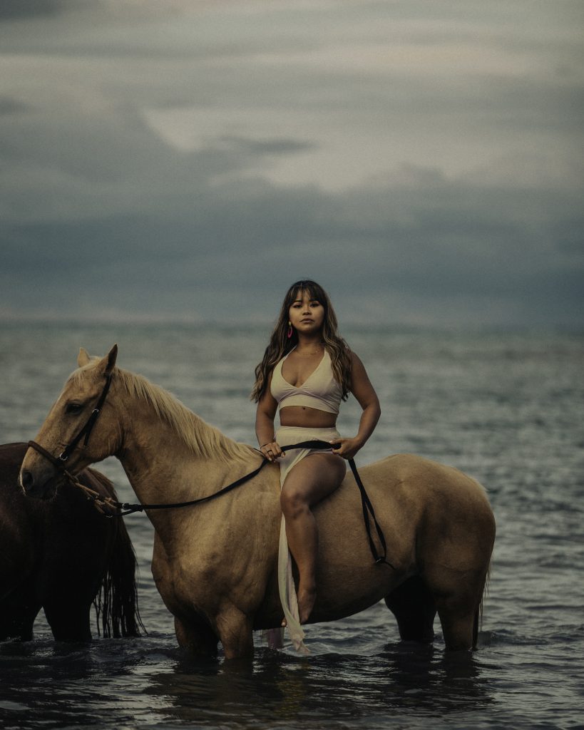 astro domina horseback